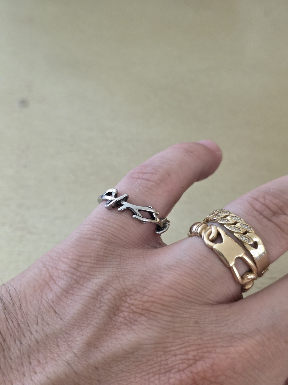 Silver Openwork Thorns Ring - Picture 5 of 5